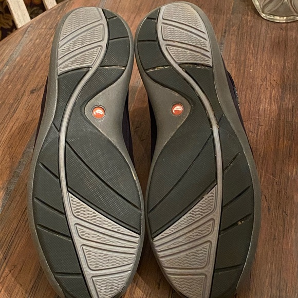 Clarks “Unstructured” Black Leather Size 7.5 Pre-Owned Very Good Condition! - Picture 6 of 9